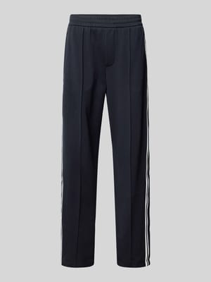 Straight Leg Sweatpants mit fixierten Bügelfalten Shop The Look MANNEQUINE