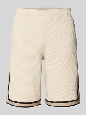 Shorts mit Strukturmuster und Label-Stitching Shop The Look MANNEQUINE