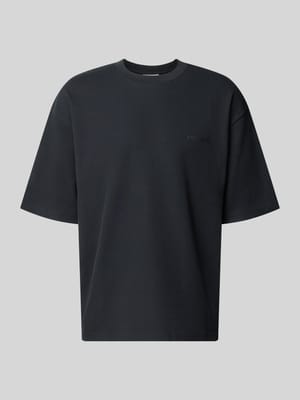 t-shirt o kroju relaxed fit z fakturowanym wzorem Shop The Look MANNEQUINE
