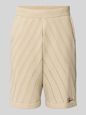 Relaxed Fit Strickshorts mit Label-Stitching Modell 'Canva' Shop The Look MANNEQUINE