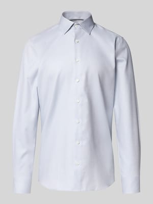 Koszula biznesowa o kroju body fit z kołnierzykiem typu kent Shop The Look MANNEQUINE