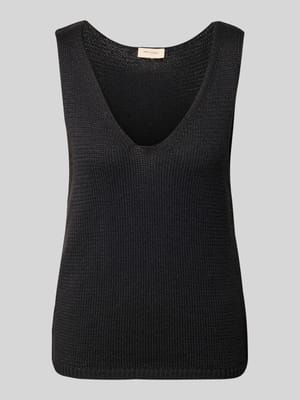 Gebreide top met V-hals, model 'Grscaliva' Shop The Look MANNEQUINE