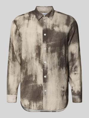 Relaxed Fit Freizeithemd mit Kentkragen Modell 'SALUAN' Shop The Look MANNEQUINE