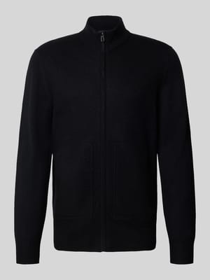 Gebreid jack met labeldetail, model 'Widor' Shop The Look MANNEQUINE