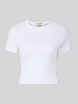 Cropped T-Shirt mit geripptem Rundhalsausschnitt Shop The Look MANNEQUINE