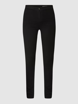 Skinny Fit Jeans aus Coloured Denim Shop The Look MANNEQUINE