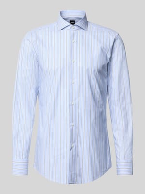 Slim Fit Businesshemd aus Baumwoll-Mix Modell 'HANK-SP' Shop The Look MANNEQUINE