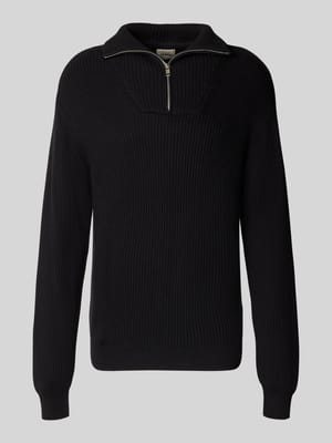 Strickpullover mit gerippten Abschlüssen Modell 'RIVER' Shop The Look MANNEQUINE