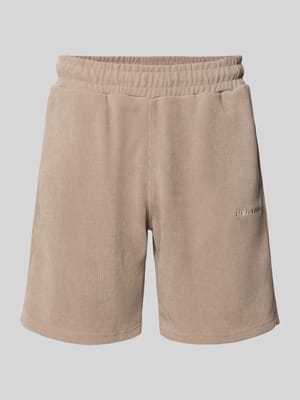 Relaxed Fit Shorts mit Strukturmuster Modell 'Lagos' Shop The Look MANNEQUINE
