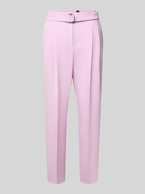 Regular Fit Schmale Hose mit Gürtel Modell 'TAPIAH' Shop The Look MANNEQUINE