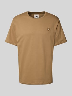 T-Shirt mit Logo-Badge Modell 'Ace' Shop The Look MANNEQUINE