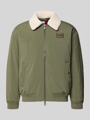 Regular Fit Bomberjacke mit abnehmbarem Teddy-Kragen Shop The Look MANNEQUINE
