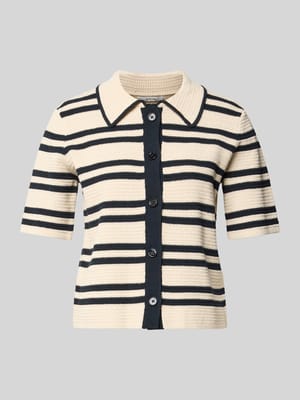 Strickshirt mit Knopfleiste Modell 'Dertiny' Shop The Look MANNEQUINE