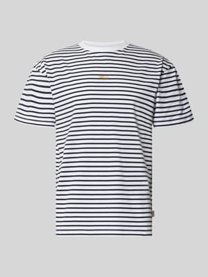 T-Shirt mit Label-Stitching und Rundhalsausschnitt Shop The Look MANNEQUINE