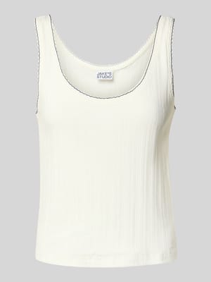 Tanktop mit tiefem Rundhalsausschnitt Shop The Look MANNEQUINE