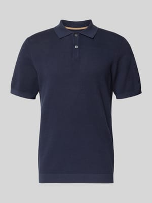 Slim Fit Poloshirt mit Strukturmuster Shop The Look MANNEQUINE
