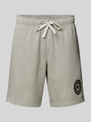 Regular fit sweatshorts met logobadge Shop The Look MANNEQUINE