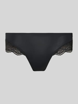 String mit Spitzenbesatz Shop The Look MANNEQUINE