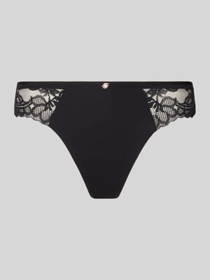 String mit Spitze Modell 'THONG_BLOSSOM' Shop The Look MANNEQUINE