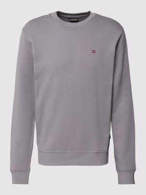 Sweatshirt met logodetail, model 'BALIS' Shop The Look MANNEQUINE