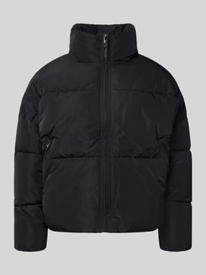 Jacke mit Stehkragen und Reißverschlusstaschen Shop The Look MANNEQUINE