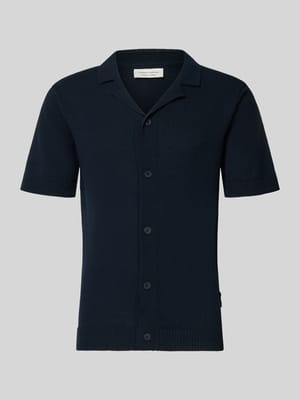 Regular Fit Freizeithemd mit Reverskragen Modell 'LINDHOLM' Shop The Look MANNEQUINE