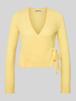 Kardigan dzianinowy o fasonie kopertowym Shop The Look MANNEQUINE