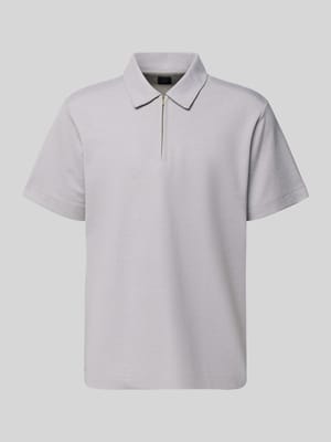 Regular Fit Poloshirt mit Reißverschluss Shop The Look MANNEQUINE