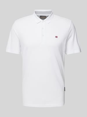 Slim Fit Poloshirt mit Logo-Stitching Modell 'EALIS' Shop The Look MANNEQUINE