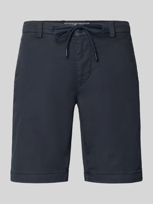 Regular Fit Bermudas mit Bindegürtel und französischen Eingrifftaschen Shop The Look MANNEQUINE