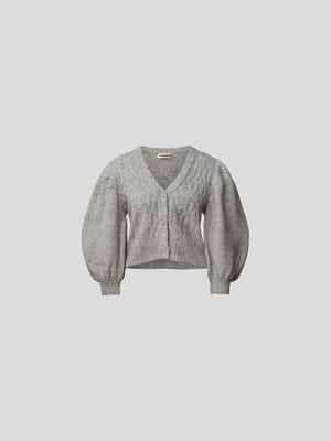 Cropped Strickjacke mit Zopfmuster Shop The Look MANNEQUINE