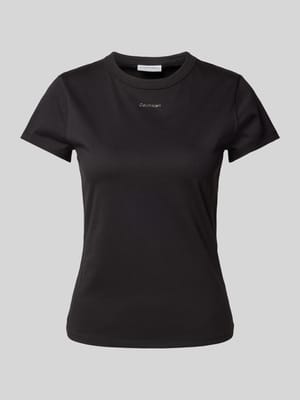 T-Shirt mit Label-Detail Shop The Look MANNEQUINE