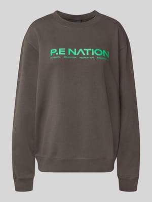 Oversized Sweatshirt aus reiner Bio-Baumwolle Modell 'Qualify' Shop The Look MANNEQUINE