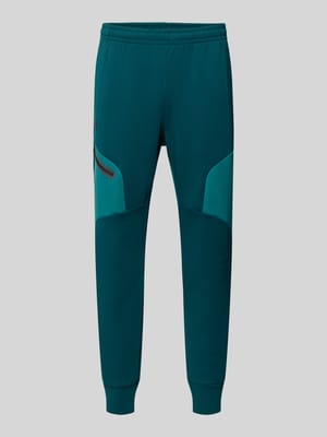 Regular Fit Sweatpants mit Logo-Print Modell 'Unstoppable' Shop The Look MANNEQUINE