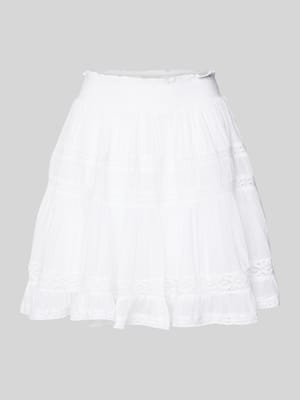 Minirock mit Häkelspitze Modell 'Callia' Shop The Look MANNEQUINE