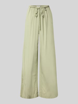 Stoffhose mit elastischem Bund Modell 'Emelie' Shop The Look MANNEQUINE