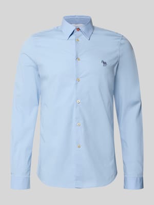 Tailored Fit Freizeithemd mit Kentkragen Shop The Look MANNEQUINE