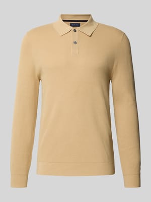 Slim Fit Poloshirt mit Knopfleiste Shop The Look MANNEQUINE