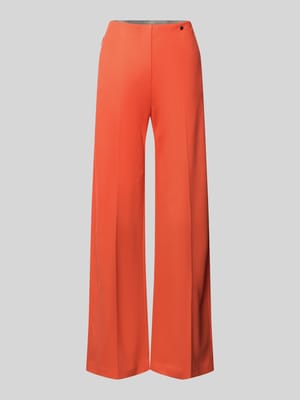 Stoffhose aus Viskose-Mix mit Bügelfalte Shop The Look MANNEQUINE