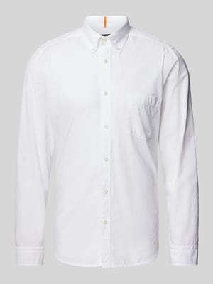 Slim Fit Freizeithemd mit Button-Down-Kragen Modell 'Rickert' Shop The Look MANNEQUINE