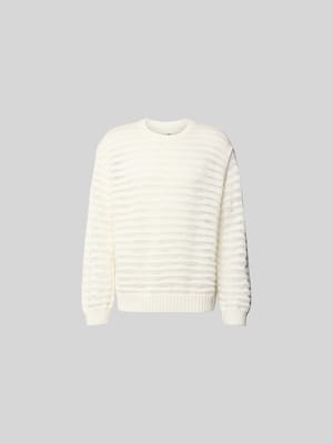 Relaxed Fit Pullover in Strick-Optik Shop The Look MANNEQUINE