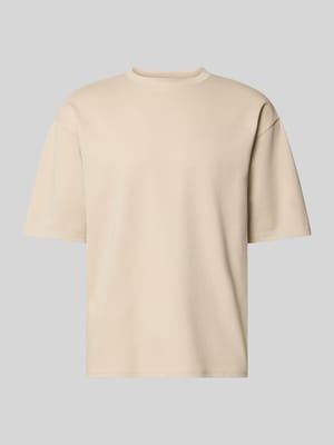 T-shirt o kroju boxy fit z mieszanki bawełny model 'CASPIAN AIRFLEX BOXY' Shop The Look MANNEQUINE