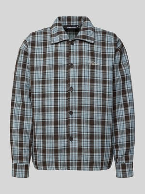 Regular Fit Freizeithemd mit Label-Stitching Shop The Look MANNEQUINE