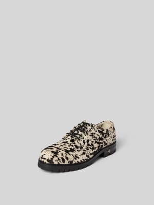 Schnürschuhe aus echtem Leder Shop The Look MANNEQUINE