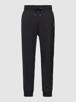 Sweatpants mit Label-Stitching Modell 'SHIELD' Shop The Look MANNEQUINE