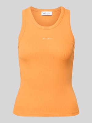 Top z wyhaftowanym logo model 'Dara' Shop The Look MANNEQUINE