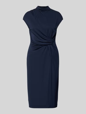 Eng anliegendes Businesskleid mit Mock Neck Modell 'BERTUNO' Shop The Look MANNEQUINE