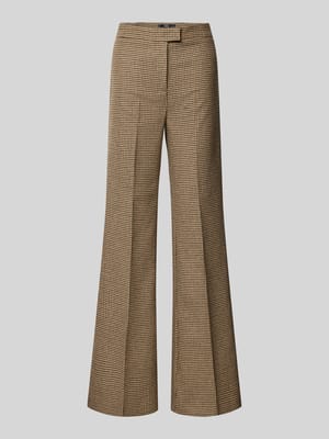 Flared Stoffhose mit Bundfalten Modell 'GINA' Shop The Look MANNEQUINE