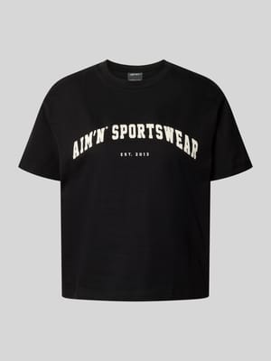 Boxy Fit T-Shirt mit Label-Print Shop The Look MANNEQUINE