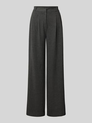 Wide Leg Stoffhose mit Bundfalten Shop The Look MANNEQUINE